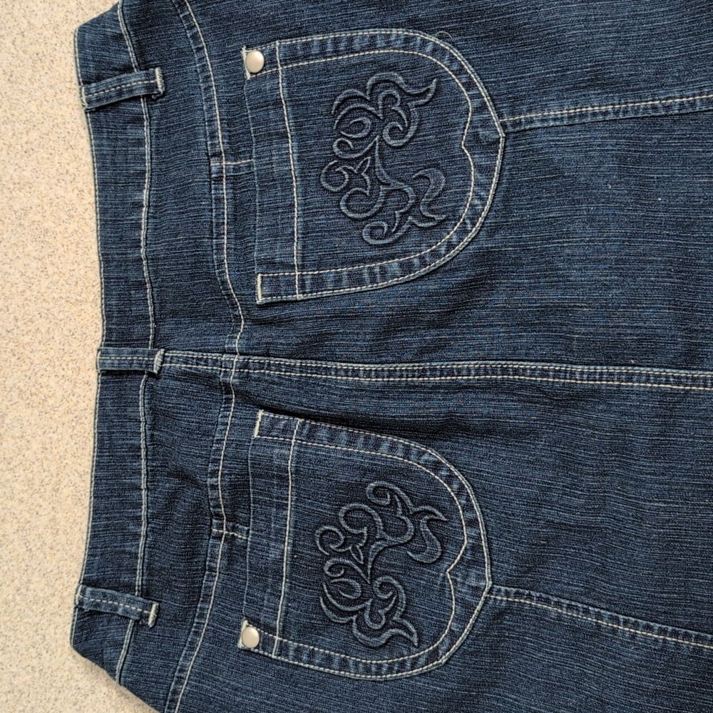 Baccini Denim Skirt, Fun Back Pockets, Western Casual, Size 8 - Picture 8 of 9